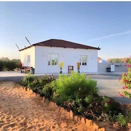 Apartmán منتجع إستكنان The Quite 2 Al Ula Exteriér fotografie